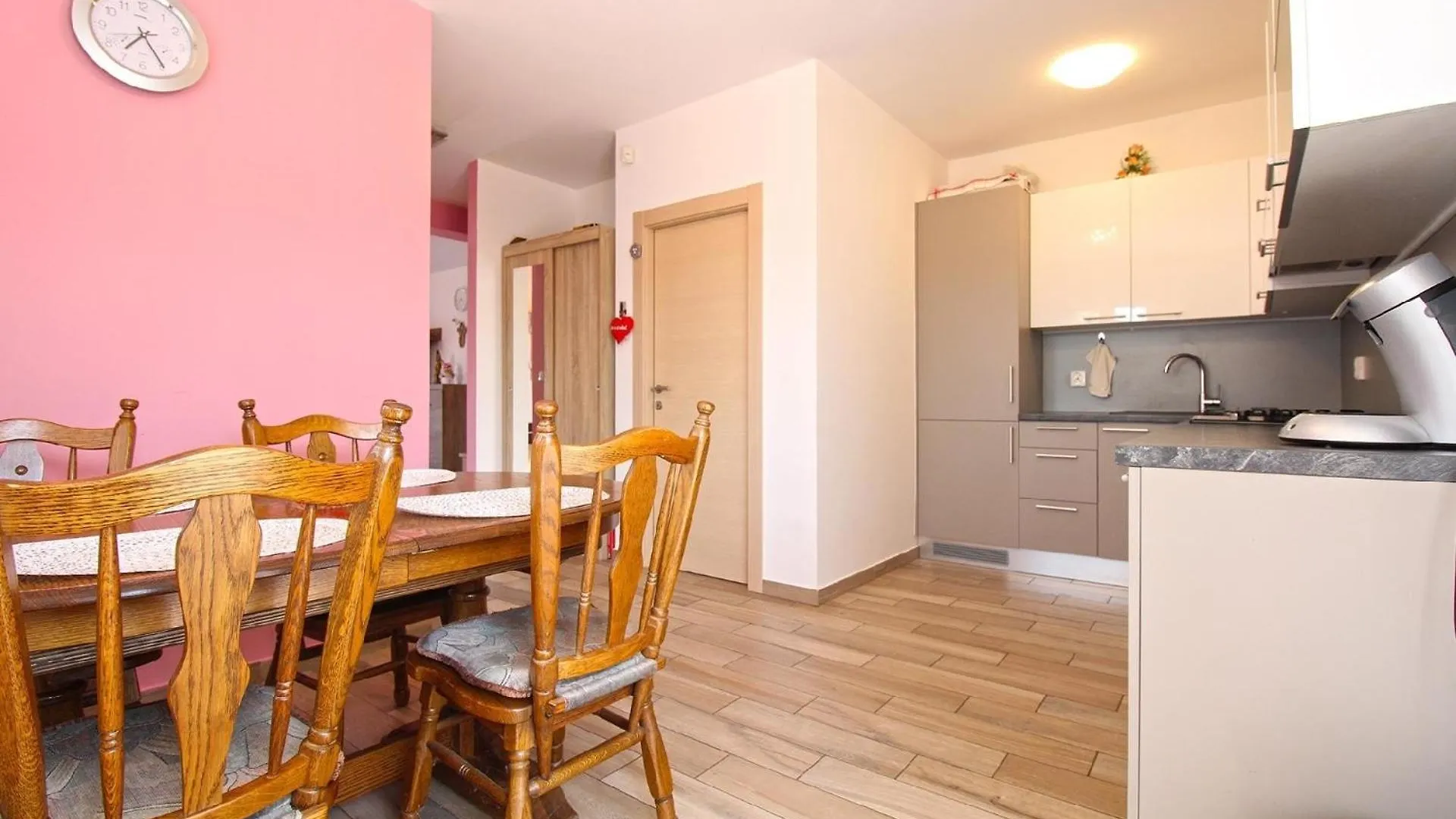 Ferienhaus Fuer 8 Personen Ca 90 Qm In Banjole, Istrien Istrische Riviera 0*, Banjole