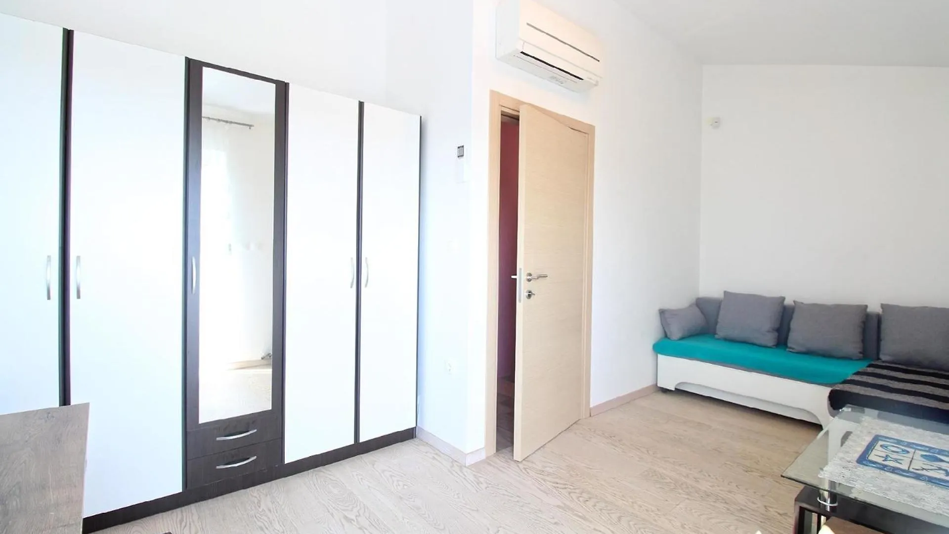 Ferienhaus Fuer 8 Personen Ca 90 Qm In Banjole, Istrien Istrische Riviera Croatia